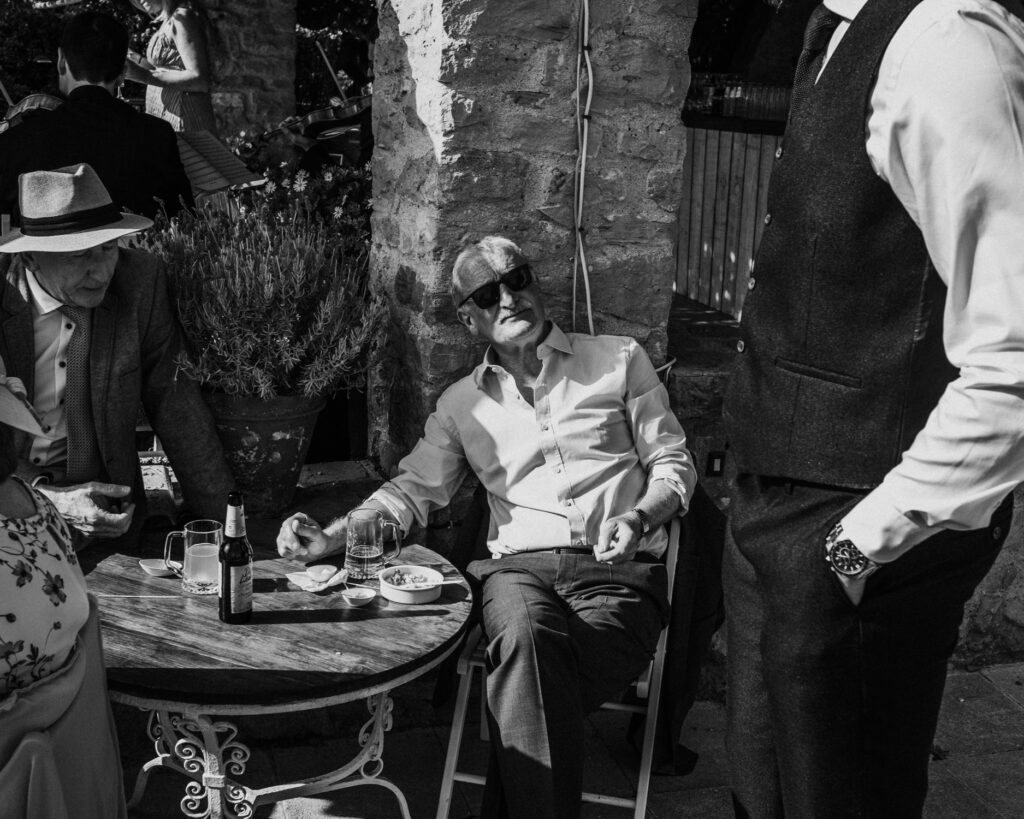 Guest seated for cocktail at La Baronia wedding reception