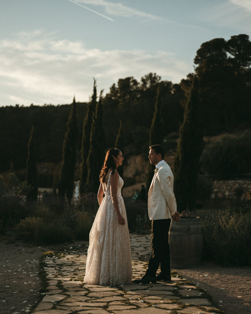 bride and groom during Masia Cabellut wedding Barcelona
